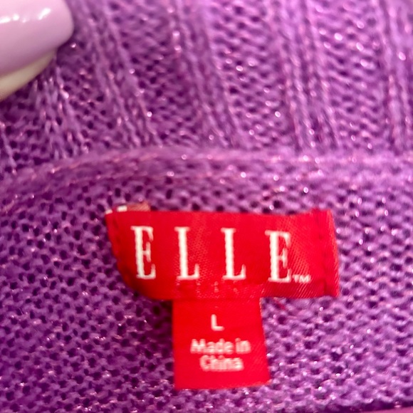 Elle fuchsia sweater with gold flecks. Size large. Cowl neck - Picture 3 of 4